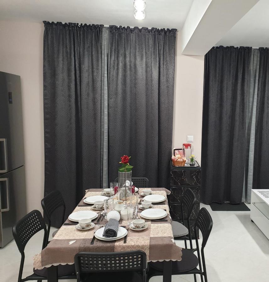 New The Twins Varna Two-Bedroom, Apt 5 At 15 Tsani Ginchev Street, Floor 3 Esterno foto