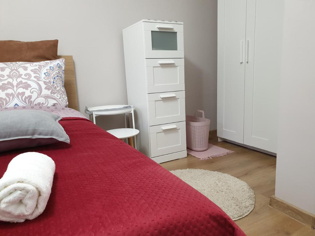 New The Twins Varna Two-Bedroom, Apt 5 At 15 Tsani Ginchev Street, Floor 3 Esterno foto